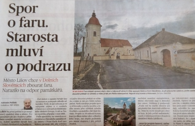Město Lišov chce v Dolních Slověnicích zbourat faru. Narazilo na odpor památkářů.